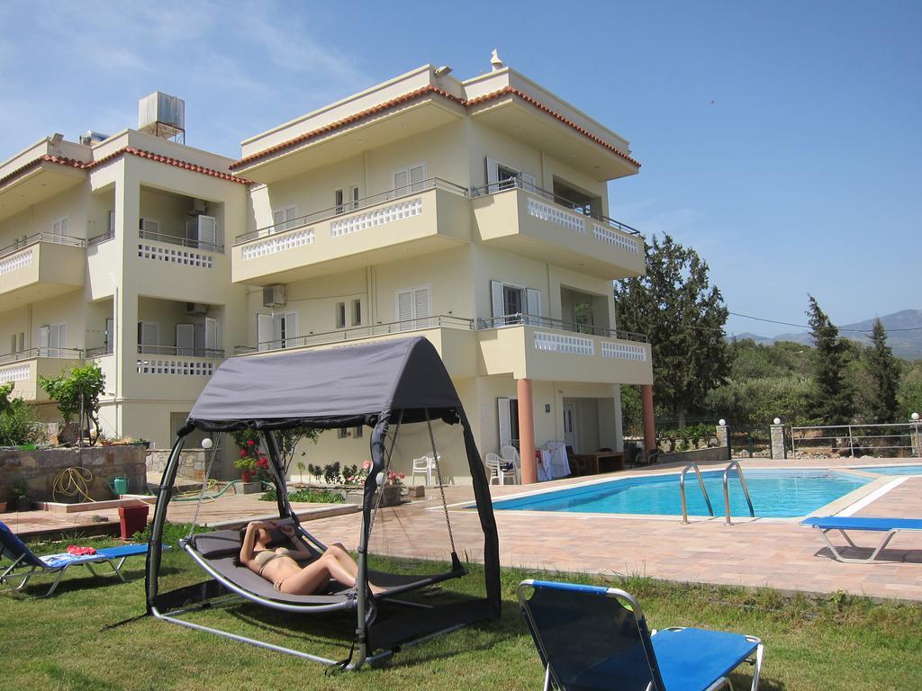 Stelios Apartments Istro Exterior foto
