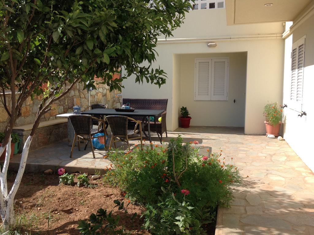 Stelios Apartments Istro Exterior foto